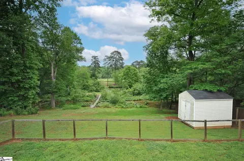 205 N Celestial Dr, Greer, SC 29651 photo 31