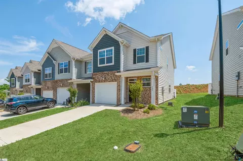 324 E Compass Way, Easley, SC 29640 photo 2