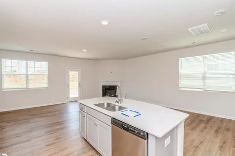 324 E Compass Way, Easley, SC 29640 photo 14