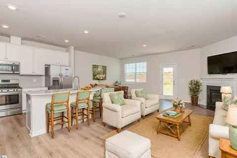 324 E Compass Way, Easley, SC 29640 photo 5