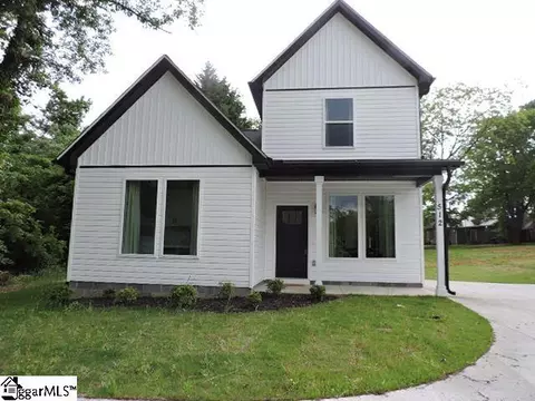 512 N Randolph Ave, Landrum, SC 29356