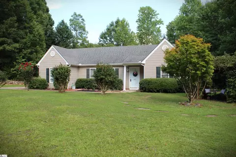108 Shady Ln, Easley, SC 29640 photo 2