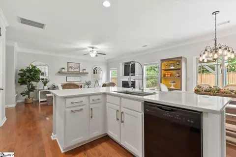 606 Millervale Rd, Greer, SC 29650 photo 16