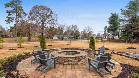 Exterior - 742 Embark Cir, Greer, SC 29651 photo 5 of 6