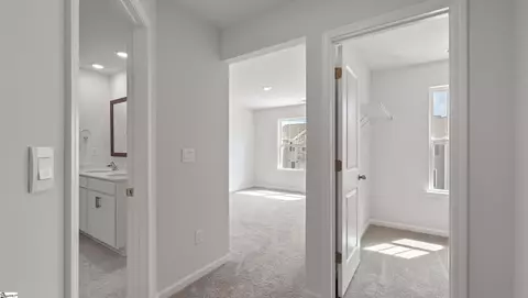 Entry Way - 742 Embark Cir, Greer, SC 29651 photo 7 of 8