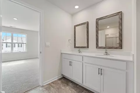 Entry Way - 736 Embark Cir, Greer, SC 29651 photo 5 of 6