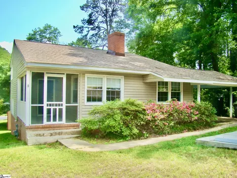 101 Crestfield Dr, Greenville, SC 29605