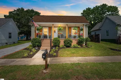 75 Wallace St, Greenville, SC 29605