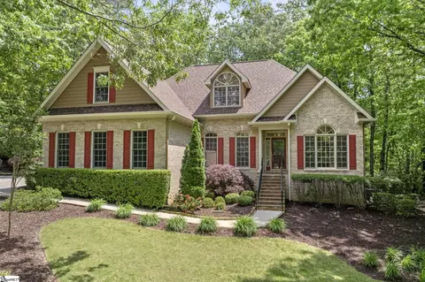 513 Glen Hollow Dr, Travelers Rest, SC 29690