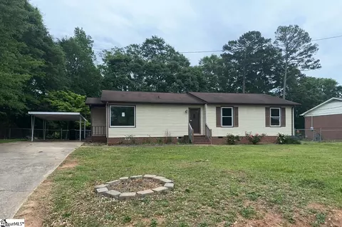 101 Riley Rd, Greenville, SC 29611