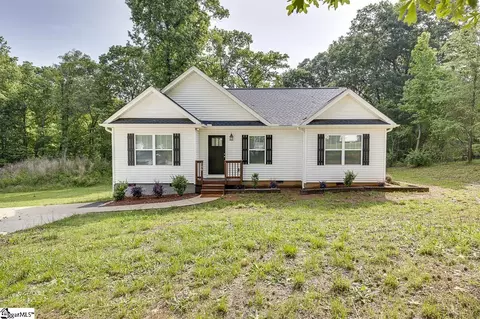 106 Sanders Dr, Easley, SC 29642