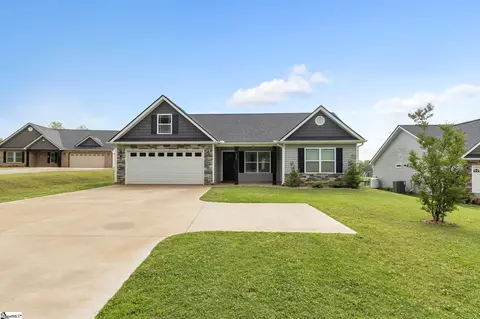 329 Mill Gin Rd, Campobello, SC 29322