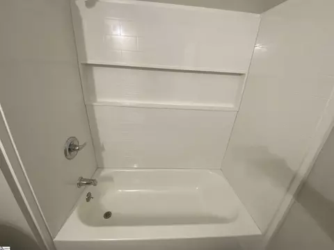 Bath - 429 E Orr St, Anderson, SC 29621 photo 1 of 4