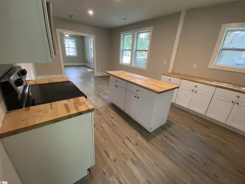 Kitchen - 429 E Orr St, Anderson, SC 29621 photo 2 of 7