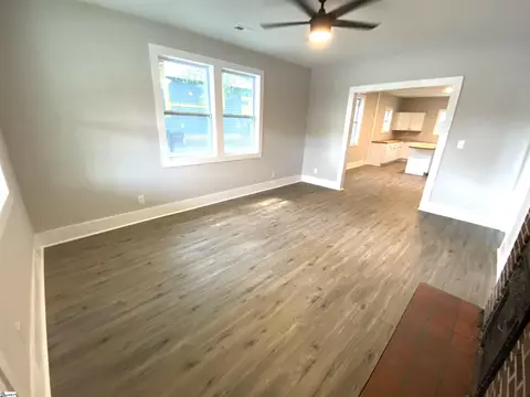 Living - 429 E Orr St, Anderson, SC 29621 photo 1 of 4