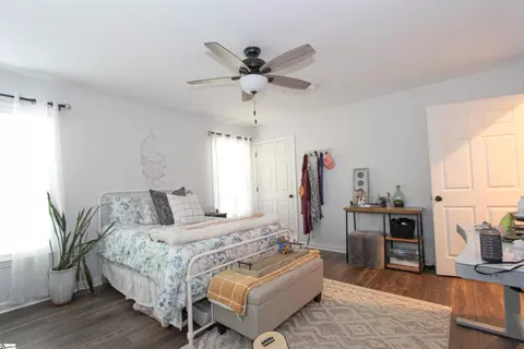 Bedroom - 125 Pine Mountain Dr, Easley, SC 29640 photo 4 of 4