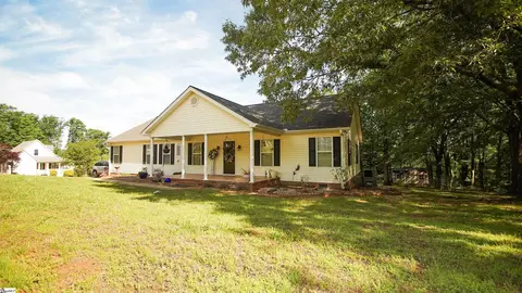 Exterior - 125 Pine Mountain Dr, Easley, SC 29640 photo 2 of 6