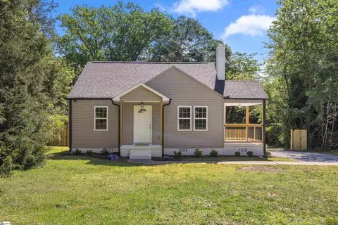 28 Broad Vista Blvd, Taylors, SC 29687