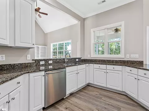 412 New Tarleton Way, Greer, SC 29650 photo 8