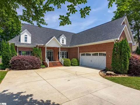 412 New Tarleton Way, Greer, SC 29650 photo 2