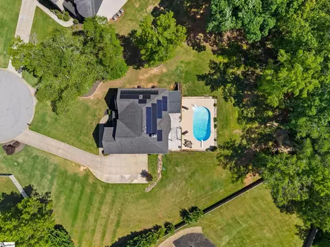 View/Area - 8 Red Tip Ct, Simpsonville, SC 29680 photo 1 of 2