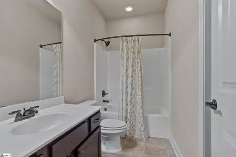 Bath - 8 Red Tip Ct, Simpsonville, SC 29680 photo 1 of 4