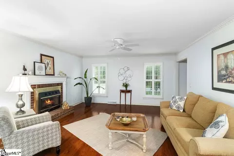 101 Devenger Pointe Pointe, Greer, SC 29650 photo 5