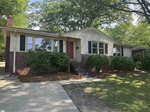 146 Broughton Dr, Greenville, SC 29609