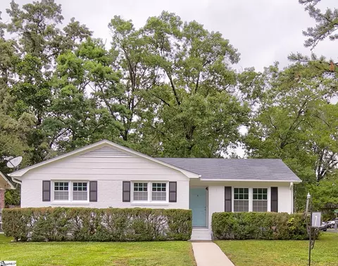 7 Everest St, Taylors, SC 29687