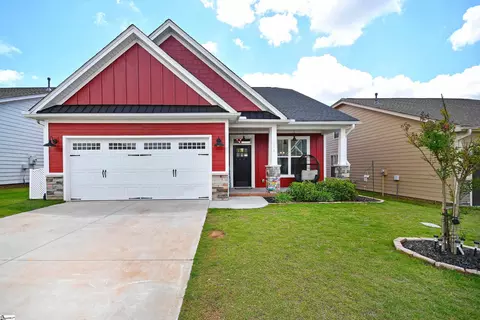 124 Shumard Ln, Taylors, SC 29687