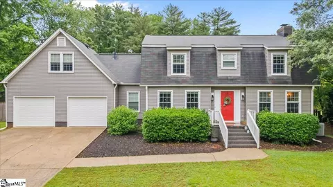 117 Pigeon Pt, Greenville, SC 29607