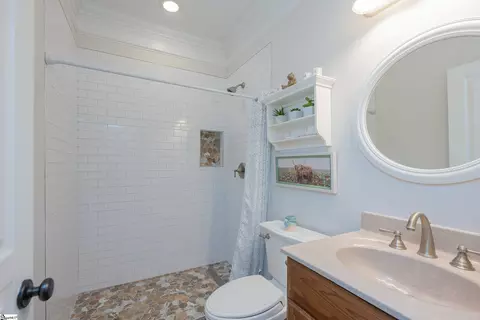 Bath - 114 Hibiscus Dr, Easley, SC 29642 photo 4 of 6