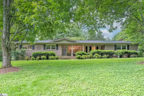 110 Sabra Dr, Easley, SC 29642