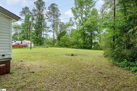 151 Pine St, Clinton, SC 29325 photo 19