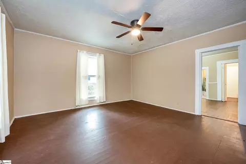 151 Pine St, Clinton, SC 29325 photo 8