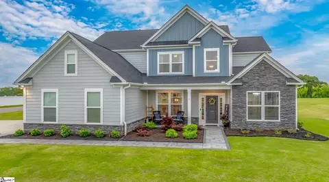 104 Spring Garden Way, Simpsonville, SC 29681
