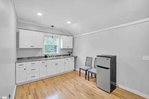 108 Summey St, Central, SC 29630 photo 6