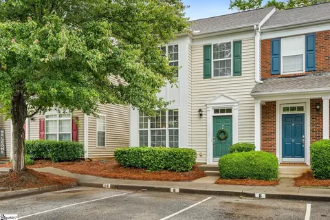 10 Sikes Cir, Mauldin, SC 29662