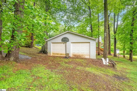 89 Fox Rd, Lyman, SC 29365 photo 3