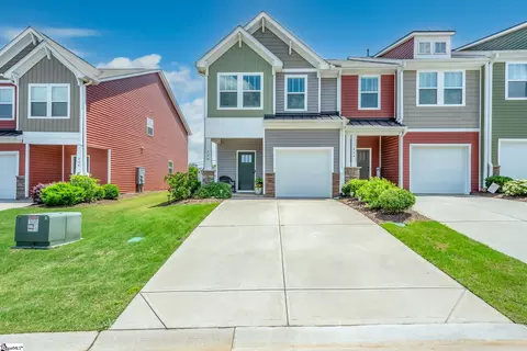 206 Waverton Dr, Greer, SC 29650