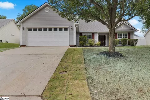 207 Stonington Way, Taylors, SC 29687