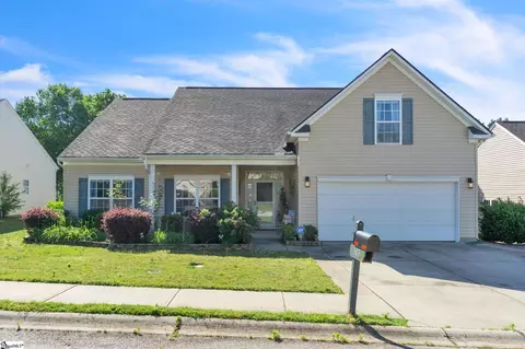 303 Blue Sage Pl, Simpsonville, SC 29680