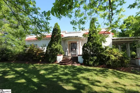 1126 Locust Hill Rd, Greer, SC 29651