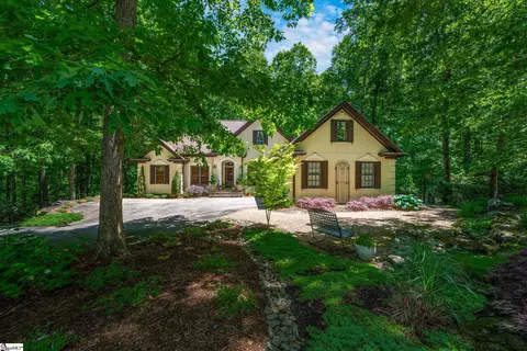 5 Alsace Way, Travelers Rest, SC 29690
