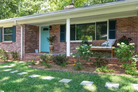 545 Rockmont Rd, Greenville, SC 29615