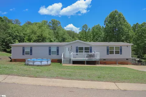 12 Anchor Rd, Greenville, SC 29617