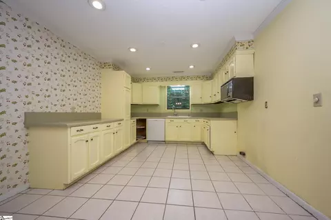 Kitchen - 60 Barber St, Columbus, NC 28722 photo 1 of 2
