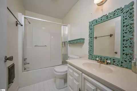 Bath - 60 Barber St, Columbus, NC 28722 photo 1 of 2