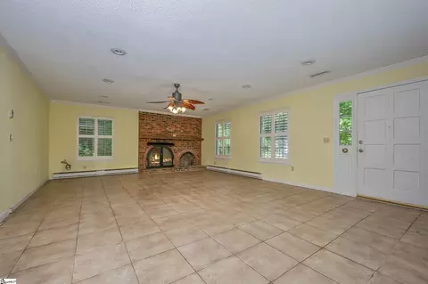Living - 60 Barber St, Columbus, NC 28722 photo 1 of 3
