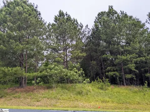 312 Watersedge Dr, Cross Hill, SC 29332